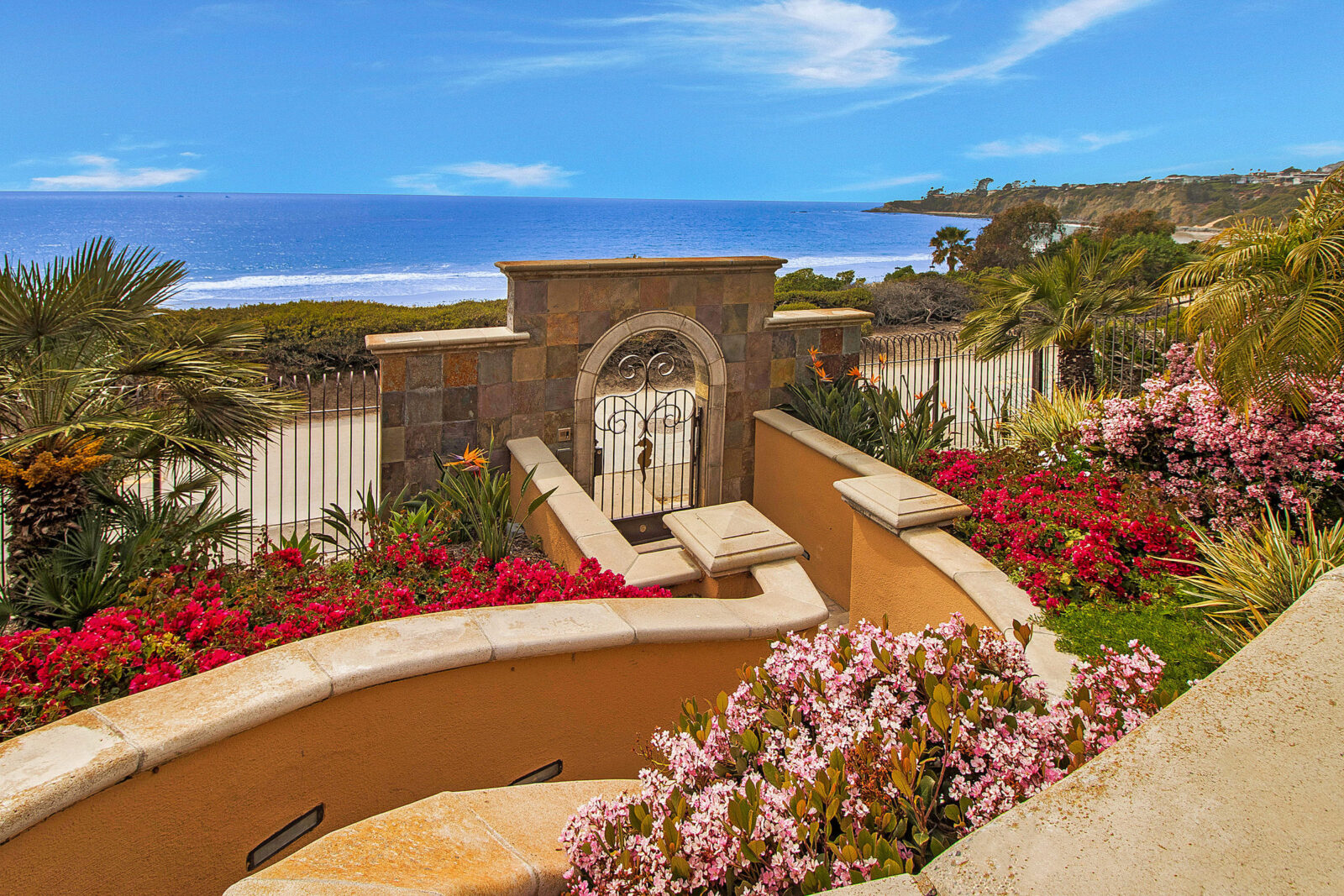 Ritz Cove